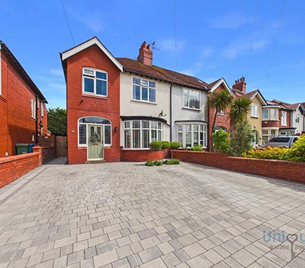 3 Bedroom Semi-Detached House For Sale In Laverton Road, Lytham St. Annes, FY8