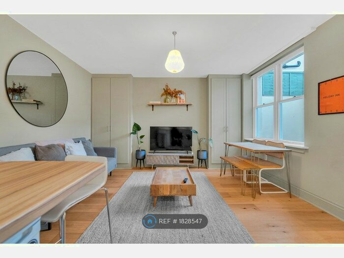 1 Bedroom Flat To Rent In Lansdowne Place, Hove, BN3