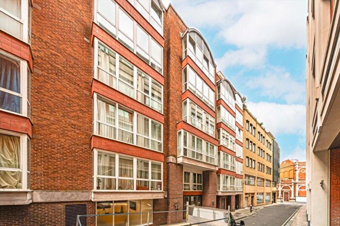 2 Bedroom Flat To Rent In Hosier Lane, Clerkenwell, EC1A
