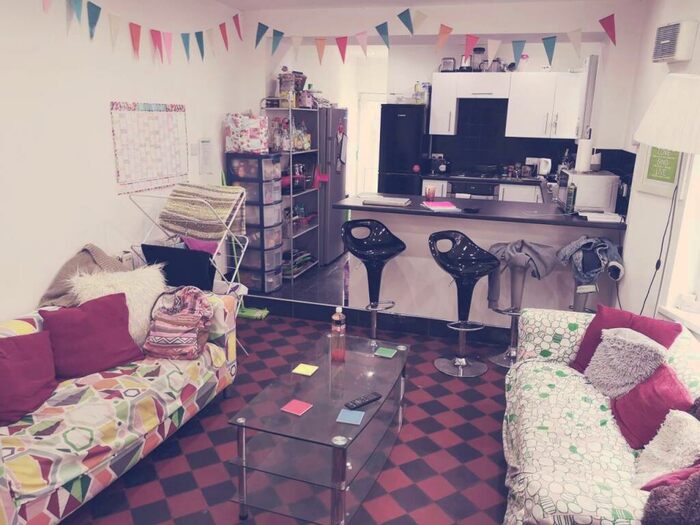 6 Bedroom House To Rent In Cathays Terrace, Cathays, Cardiff, CF24