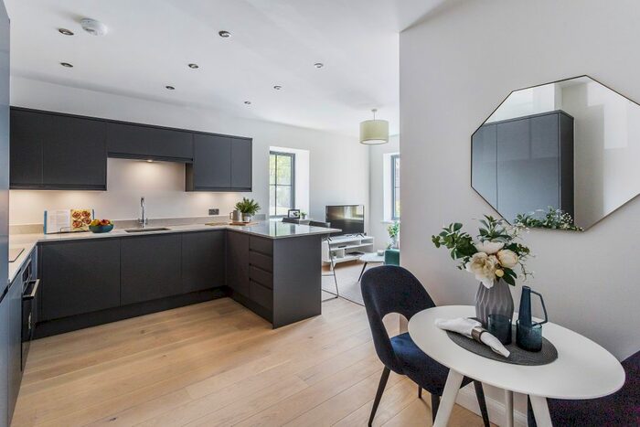 2 Bedroom Flat To Rent In Prospect Road, Tunbridge Wells, TN2