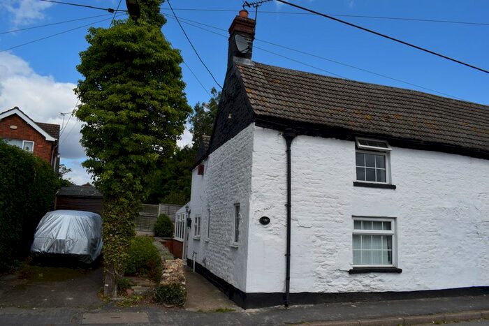 2 Bedroom Cottage To Rent In Beckside, Hibaldstow, DN20