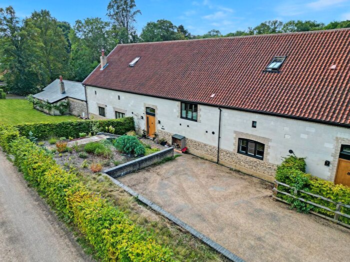 5 Bedroom Barn Conversion To Rent In Church Street, Great Shelford, Cambridge, CB22