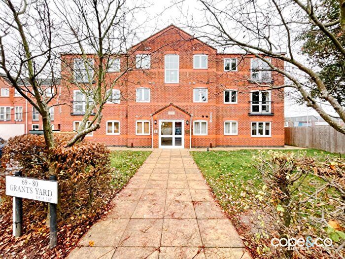 2 Bedroom Apartment To Rent In Grants Yard, Burton-On-Trent, Staffordshire, DE14