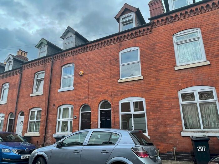 3 Bedroom Terraced House To Rent In Clifton Road, Birmingham, B12