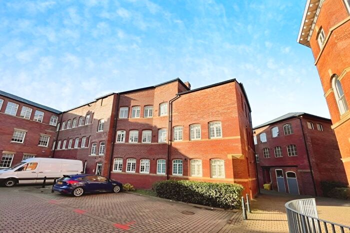 2 Bedroom Flat To Rent In Cornish Street, Sheffield, South Yorkshire, S6