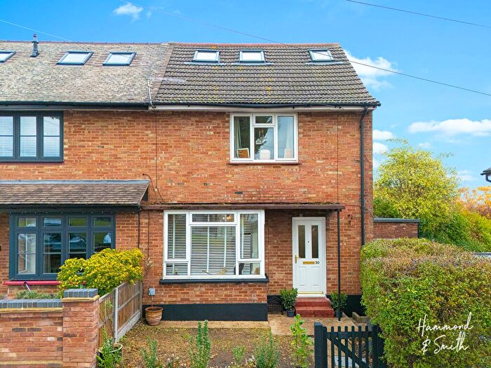 3 Bedroom Semi Detached House For Sale In Centre Avenue, Epping, CM16