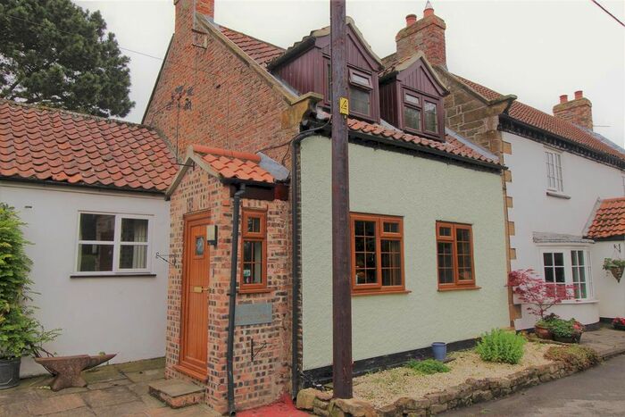 2 Bedroom Cottage To Rent In Thornton Le Street, Thirsk, YO7