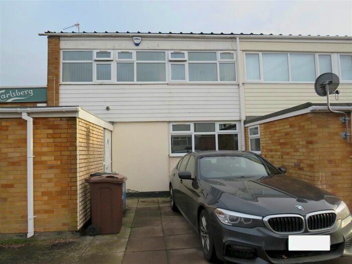 3 Bedroom Property To Rent In Sark Drive, Smithswood, Birmingham, B36