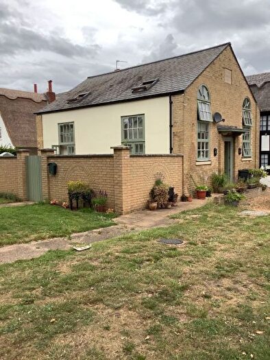 2 Bedroom Detached House To Rent In The Green, Beeston, Sandy, SG19