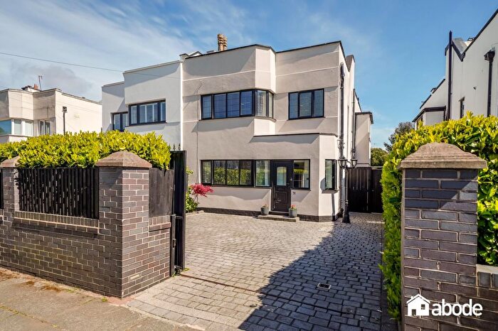 4 Bedroom Semi-Detached House For Sale In Greenhill Road, Mossley Hill, Liverpool, L18