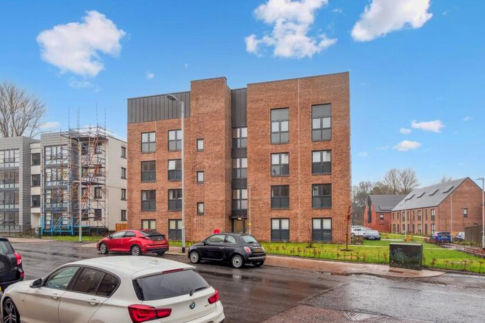 2 Bedroom Apartment To Rent In Shawbridge Street, Flat -, Pollokshaws, Glasgow, G43