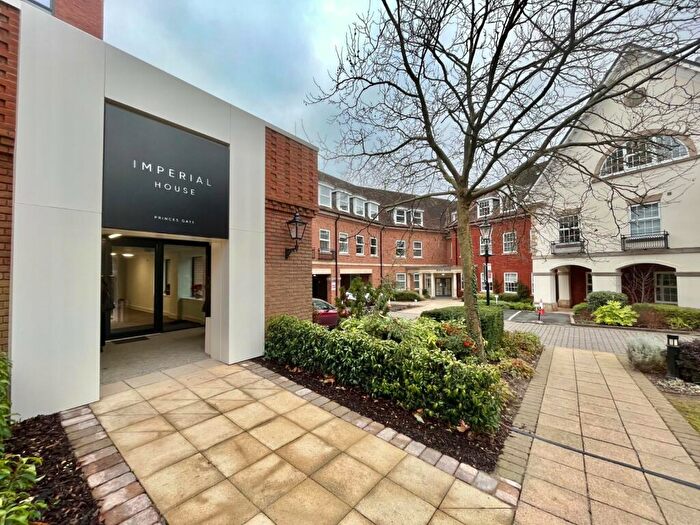 1 Bedroom Flat To Rent In Homer Road, Solihull, West Midlands, B91