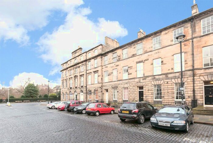 2 Bedroom Flat To Rent In Great King Street, Edinburgh, EH3