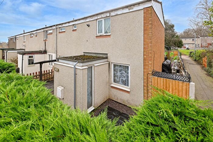 3 Bedroom End Of Terrace House For Sale In Southfield, Sutton Hill, TF7