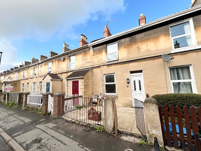 3 Bedroom House To Rent In South View Road, Bath, BA2