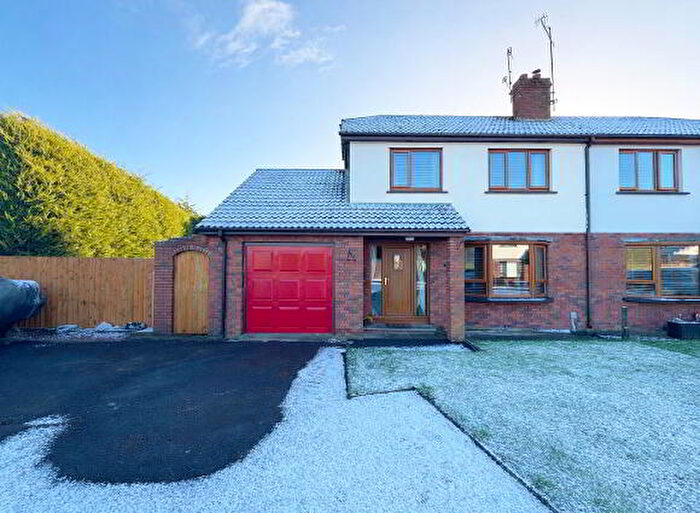 3 Bedroom Semi-Detached House For Sale In Thorndale, Banbridge, BT32