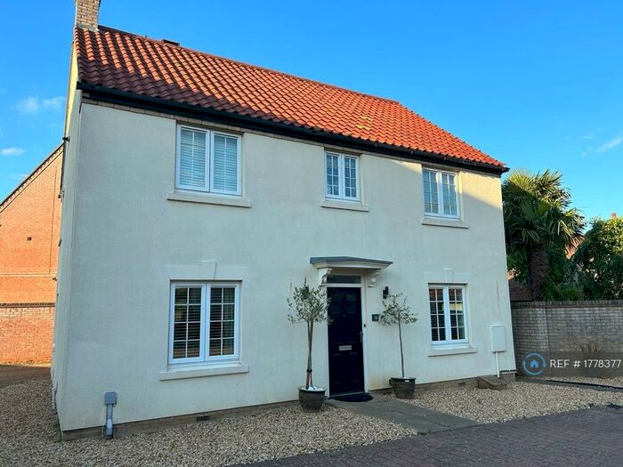 4 Bedroom Detached House To Rent In Hampton Close, Cambridgeshire, PE28