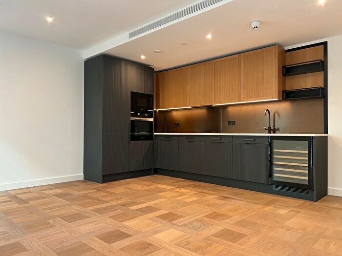 2 Bedroom Apartment To Rent In (August Move-in) Merino Gardens, London, E1W