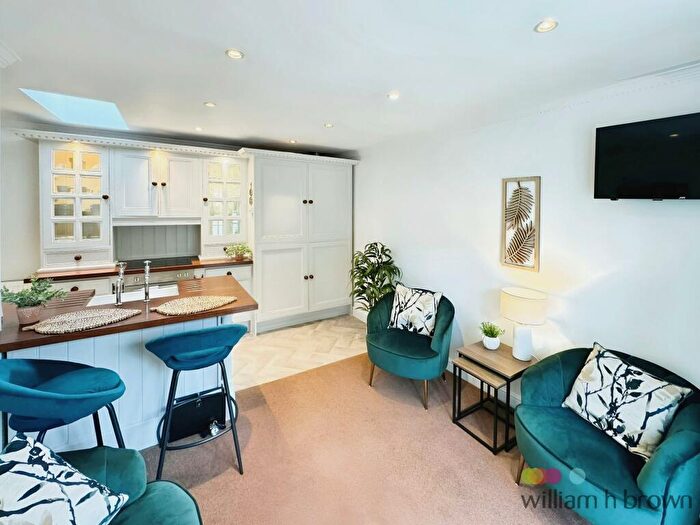 2 Bedroom Semi-Detached Bungalow To Rent In West Bight, Lincoln, LN1