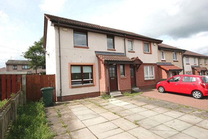 3 Bedroom Semi-detached House To Rent In Craigour Drive, Moredun, Edinburgh, EH17