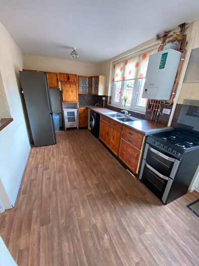 1 Bedroom Terraced House To Rent In Daventry Road, Romford, RM3
