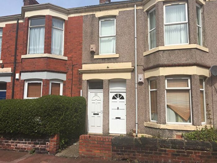 4 Bedroom Flat To Rent In Simonside Terrace, Heaton, NE6