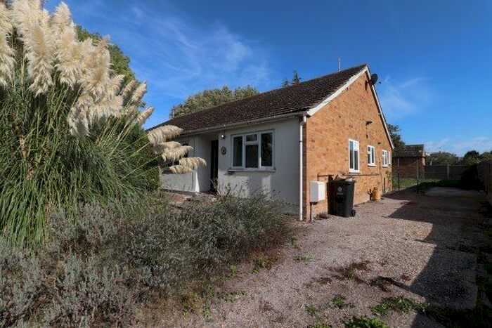 3 Bedroom Semi-Detached Bungalow To Rent In Weeley, Clacton-On-Sea, CO16