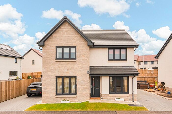 4 Bedroom Detached House For Sale In Newtonlaw Rise, Blindwells, EH32