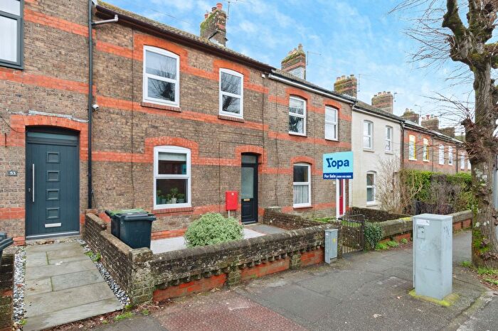 4 Bedroom Terraced House For Sale In Bridport Road, Dorchester, DT1
