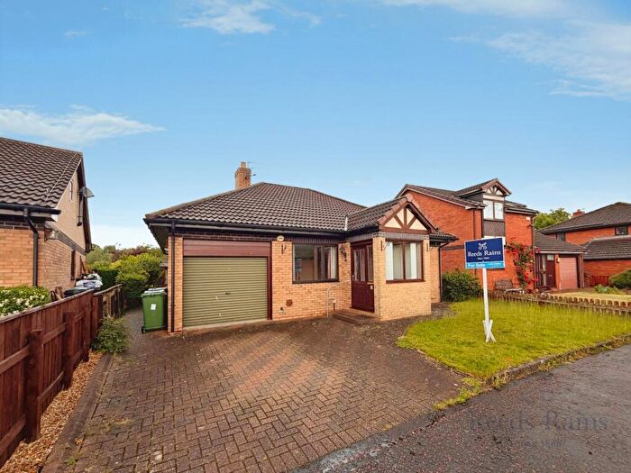 3 Bedroom Bungalow For Sale In Forge Close, Blackhall Mill, Newcastle Upon Tyne, Tyne And Wear, NE17