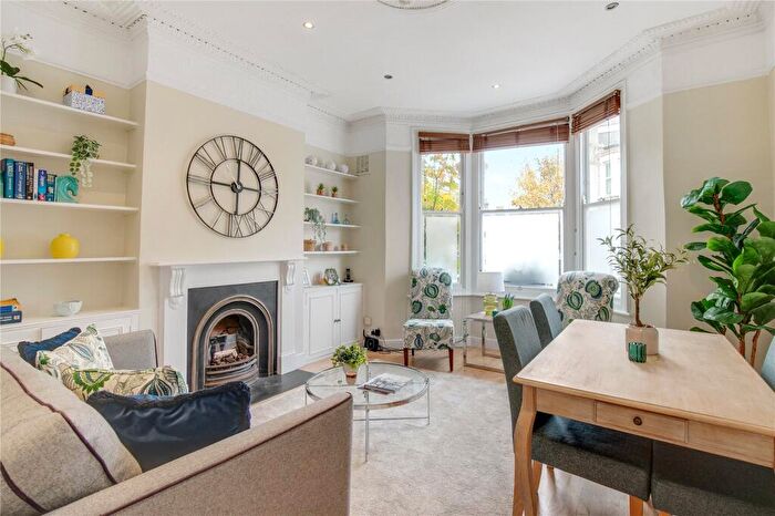 2 Bedroom Apartment For Sale In Leathwaite Road, SW11
