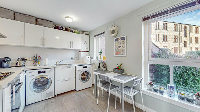 1 Bedroom Flat For Sale In Anderson Street, Partick, G11