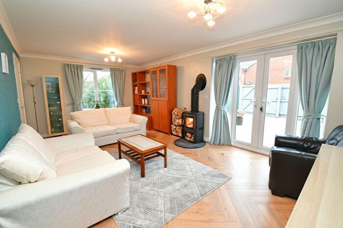 4 Bedroom Semi-detached House For Sale In Plank Lane, Leigh, WN7