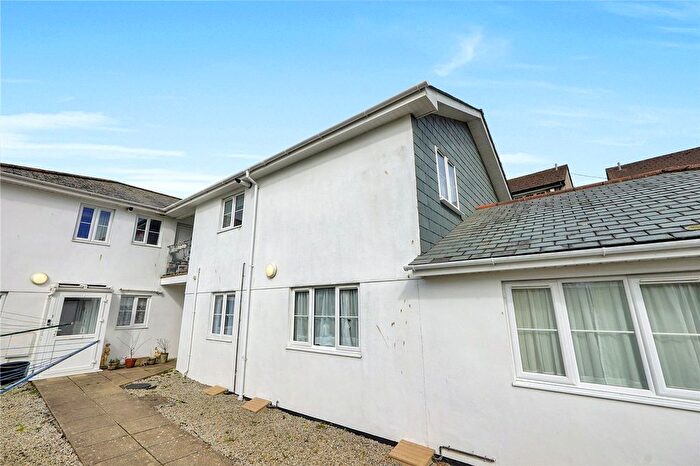 2 Bedroom Flat For Sale In Higher Lux Street, Liskeard, PL14