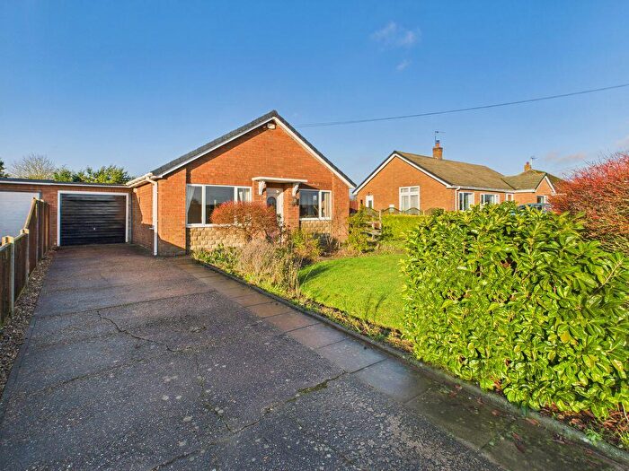 2 Bedroom Link Detached House For Sale In Cramrose, Ferry Road, Southrey, Lincoln, LN3