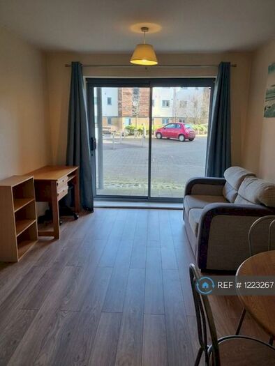 1 Bedroom Flat To Rent In Quayside Drive, Colchester, CO2