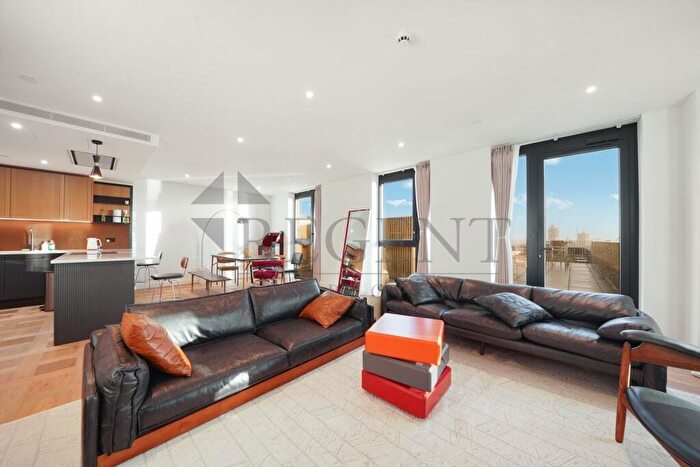 3 Bedroom Apartment To Rent In Saffron Wharf, Merino Gardens, E1W