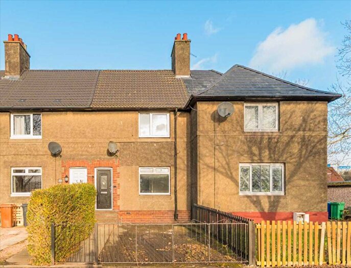 2 Bedroom Terraced House For Sale In Middlebank Street, Rosyth, KY11