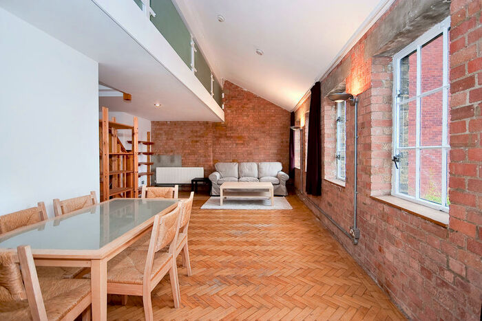 1 Bedroom Apartment To Rent In St John Street, EC1M