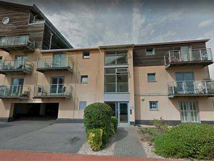 2 Bedroom Apartment To Rent In Orellana House, Cei Dafydd, Barry, CF63