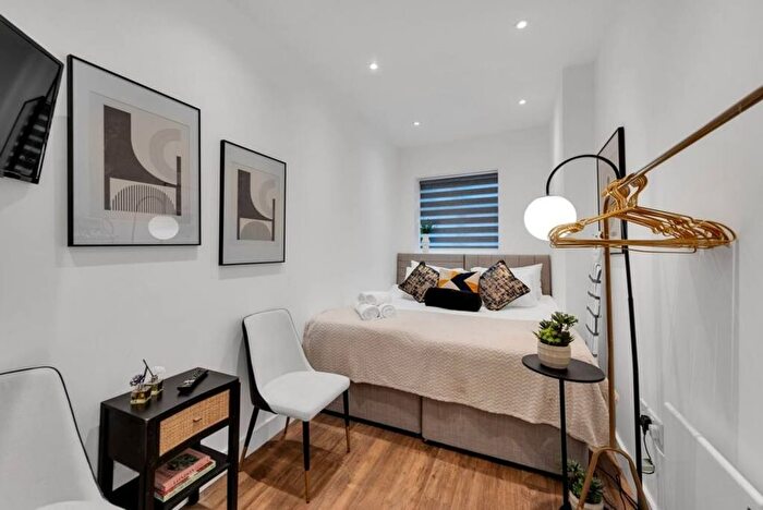 1 Bedroom Studio To Rent In Broadway, London, W13