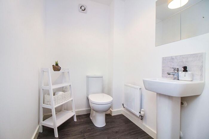 3 Bedroom Semi-Detached House For Sale In Walton Heath Way, Ashington, NE63