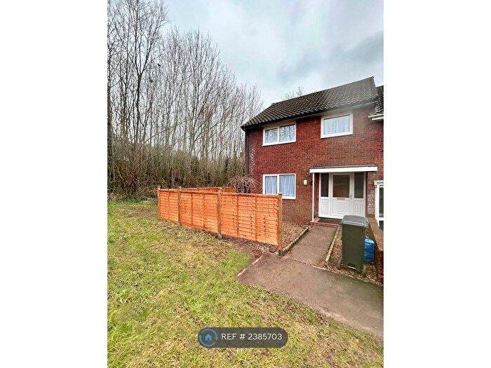 3 Bedroom End Of Terrace House To Rent In Okebourne Road, Bristol, BS10