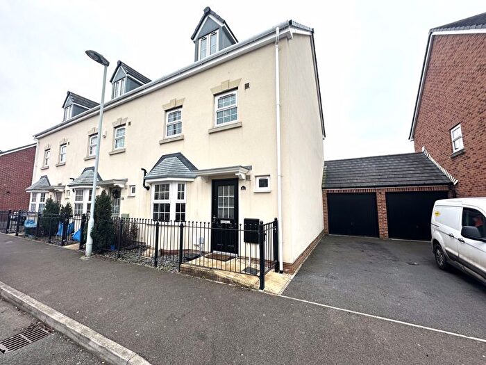 4 Bedroom Property To Rent In St. Mawgan Street, Kingsway, Gloucester, GL2