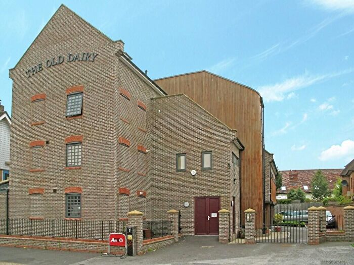 2 Bedroom Flat To Rent In Bepton Road, Midhurst, GU29