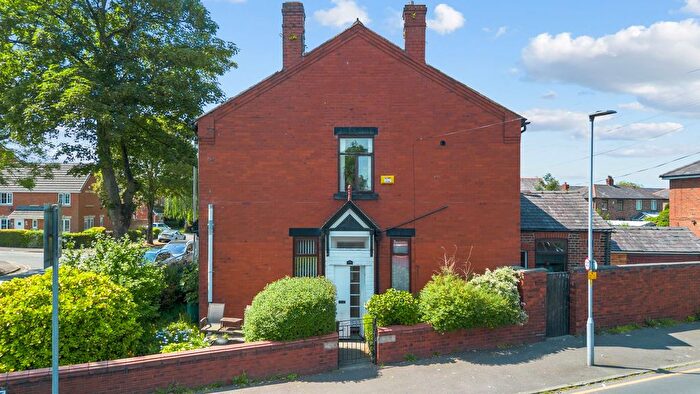 3 Bedroom End Terrace House For Sale In Holden Road, Leigh, WN7