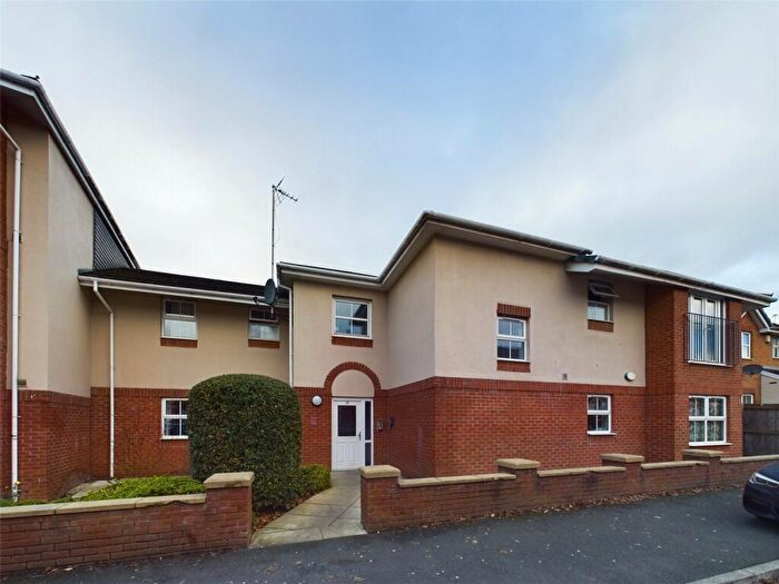 2 Bedroom Apartment To Rent In Manor Road, Levenshulme, Manchester, M19