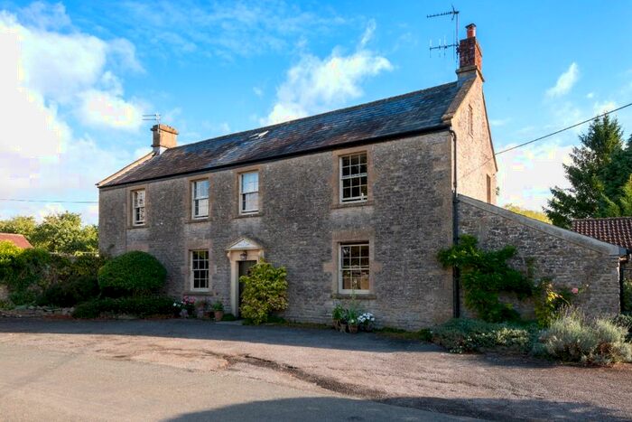 4 Bedroom Detached House For Sale In High Street, Stoney Stratton, BA4