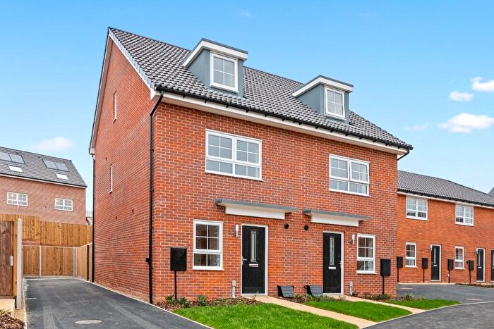 3 Bedroom Semi-Detached House To Rent In Cringleford Heights, Norwich, Norfolk, NR4